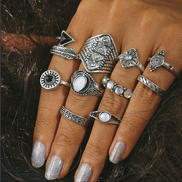 2/$20! Set of 10 Silver & Gem Boho Midi Rings - Picture 3 of 8